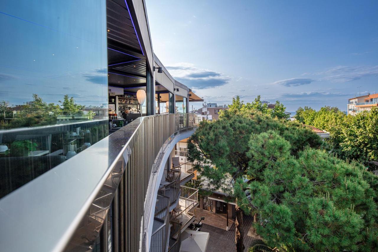 Monaco Suites Hotel Lignano Sabbiadoro Exterior foto